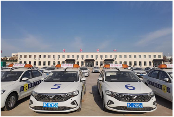 科三實(shí)用技巧，這6個(gè)地方千萬(wàn)別忘踩剎車(chē)！
