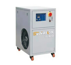 有了冷水機，溫度再高，機械設(shè)備也不怕